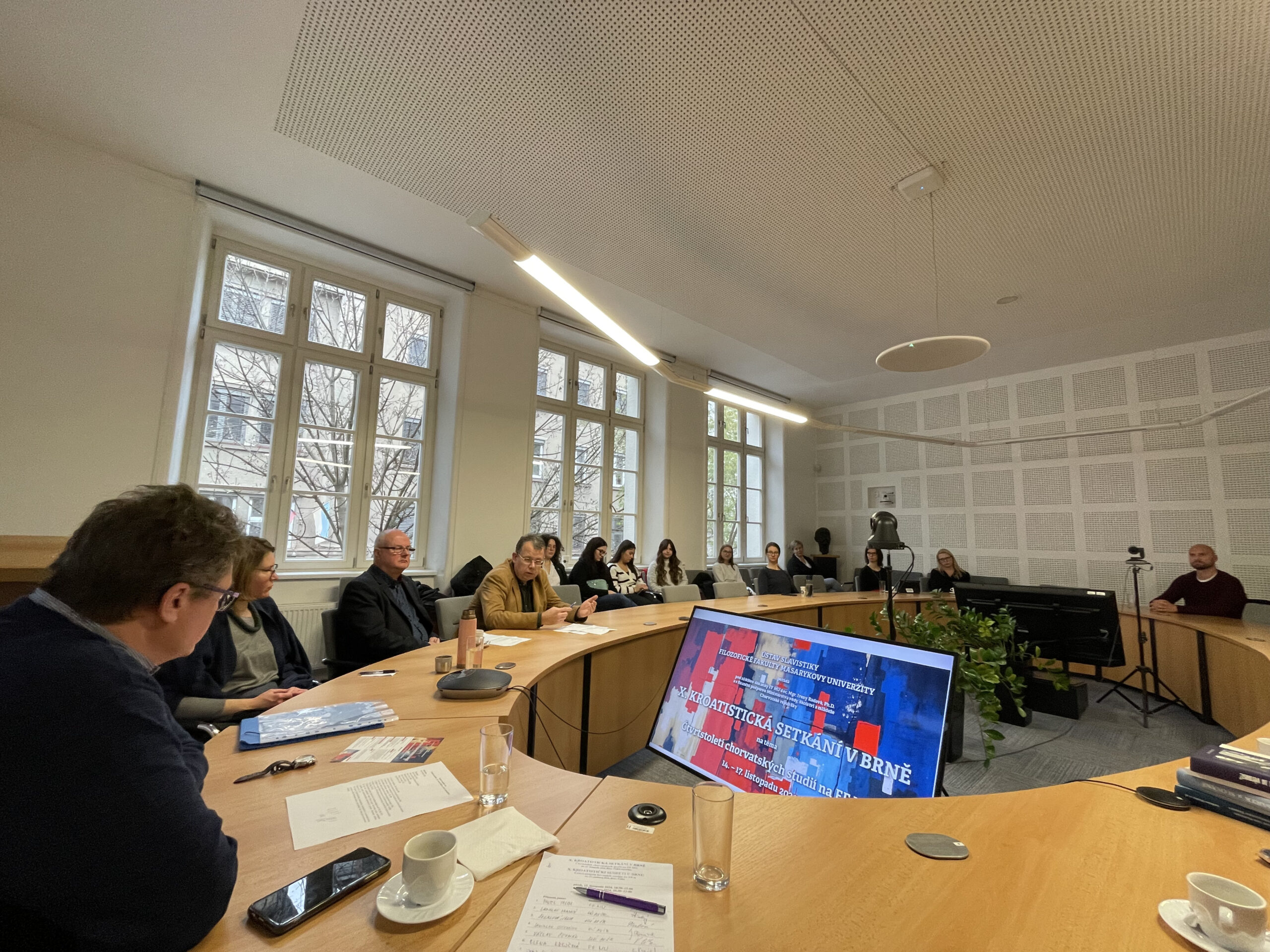 Kulatý stůl o dějinách, současném stavu a budoucnosti chorvatských studií