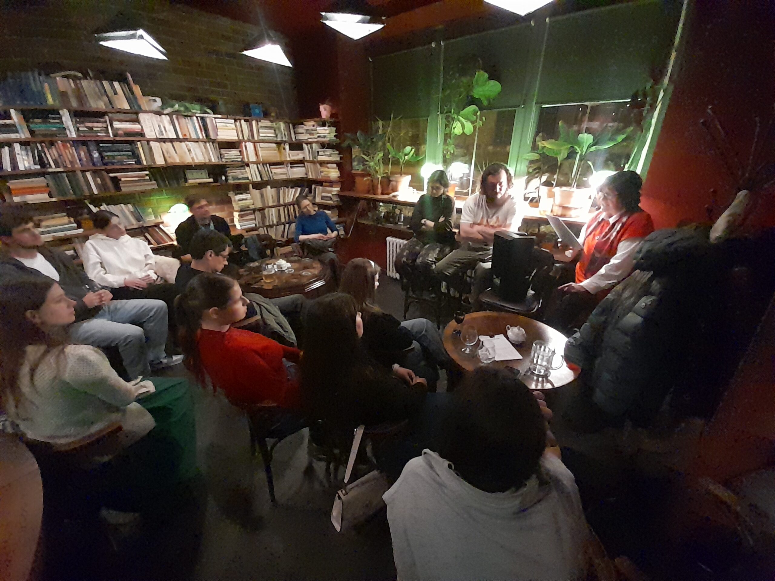 Literární večer s Asjou Bakić