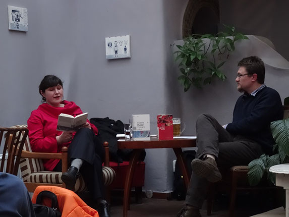 Literární večer s Evelinou Rudan