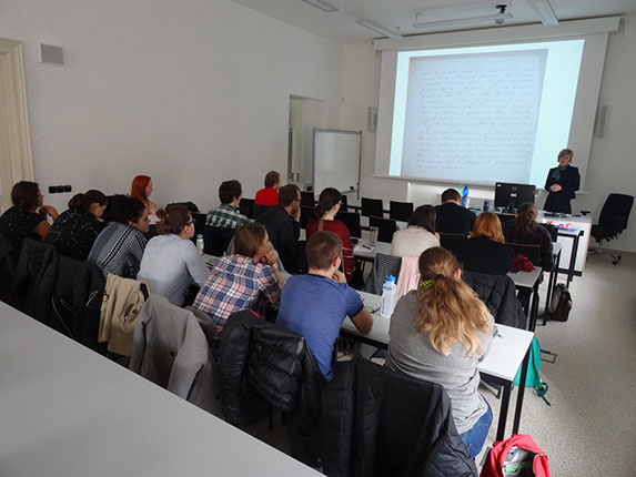 Perina Meić a studenti