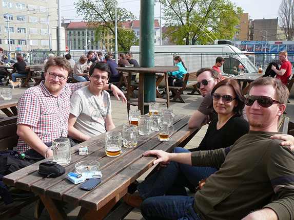 Přednášející a organizátoři ve Starobrněnském pivovaru